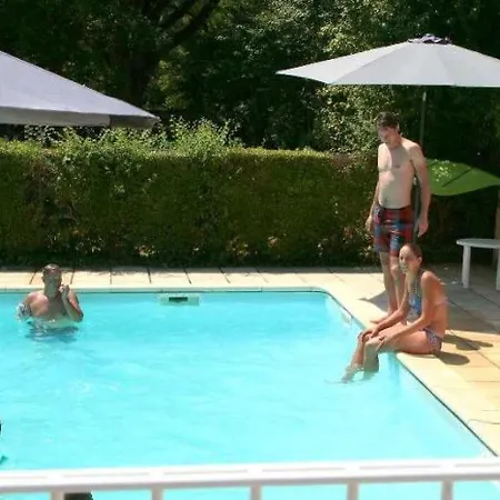 3 Etoiles - Piscine - Ccbahda *